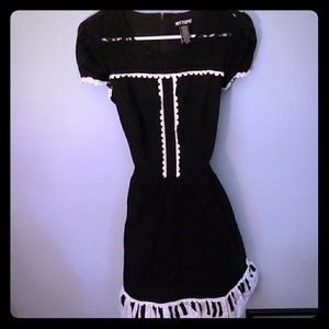 Hot Topic Piano Key dress